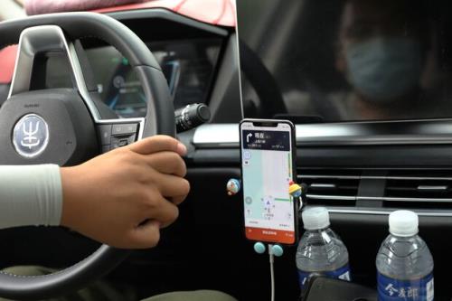 قوانین صیانت از داده برای تاکسی ها اینترنتی در چین مشکل تر شد
