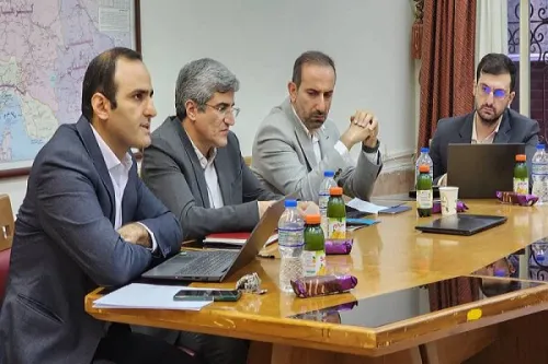 دعوت بی پاسخ تامین اجتماعی در نشست بیمه الزامی رانندگان پلتفرمی