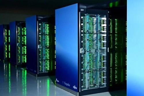 ابررایانه سیمرغ تا آخر سال رونمایی می شود